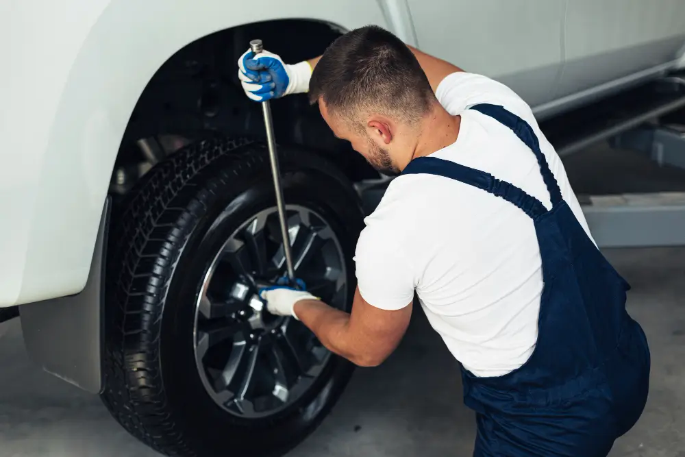mobile semi truck tire repair in Orlando